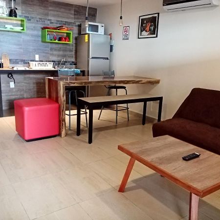 Brisas 10 Beachside Suites Cancún Kültér fotó