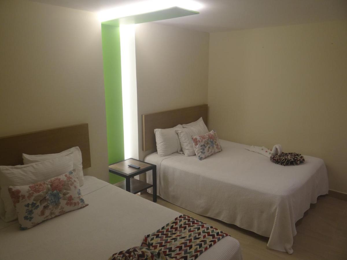 Brisas 10 Beachside Suites Cancún Kültér fotó