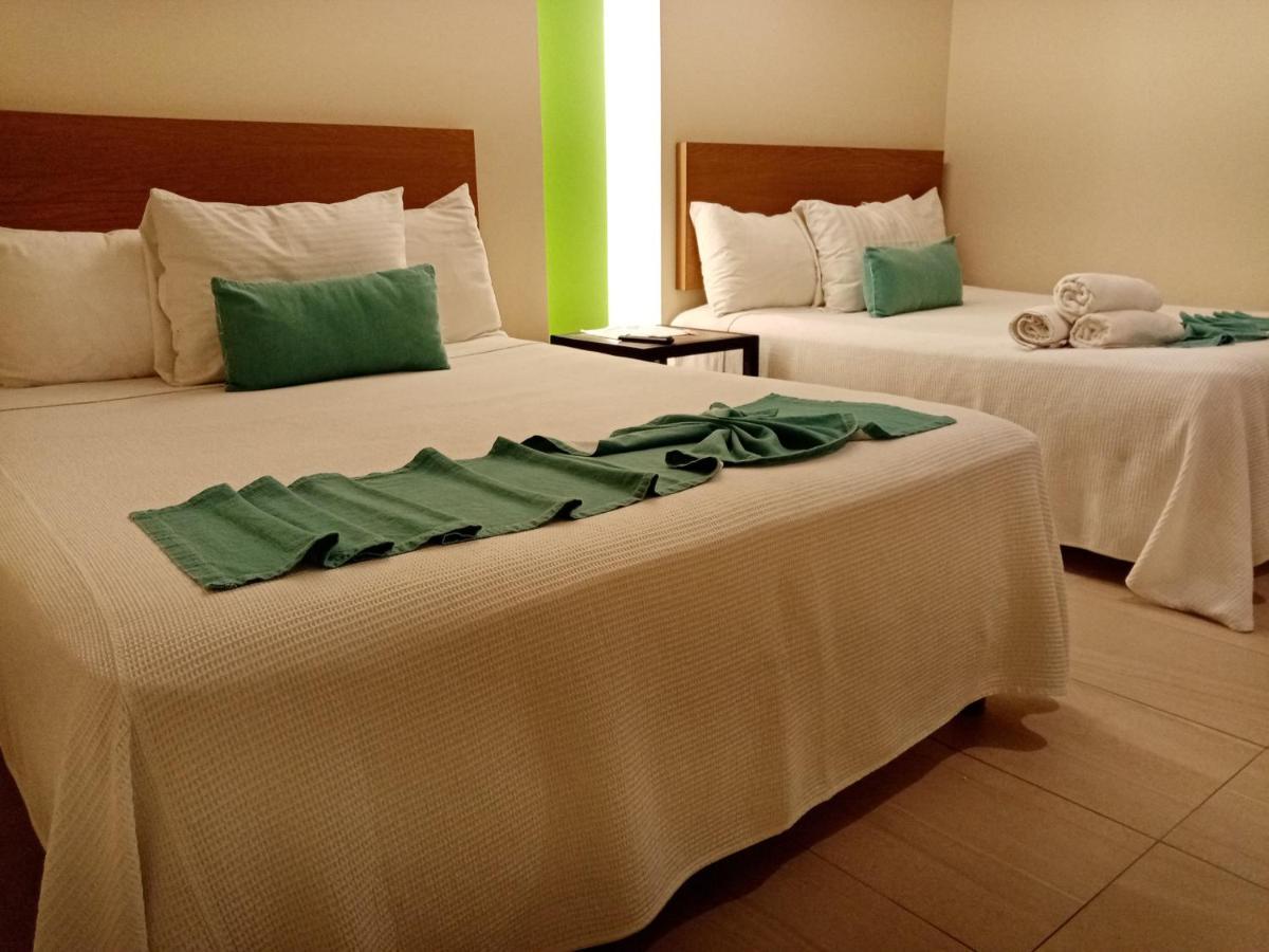 Brisas 10 Beachside Suites Cancún Kültér fotó