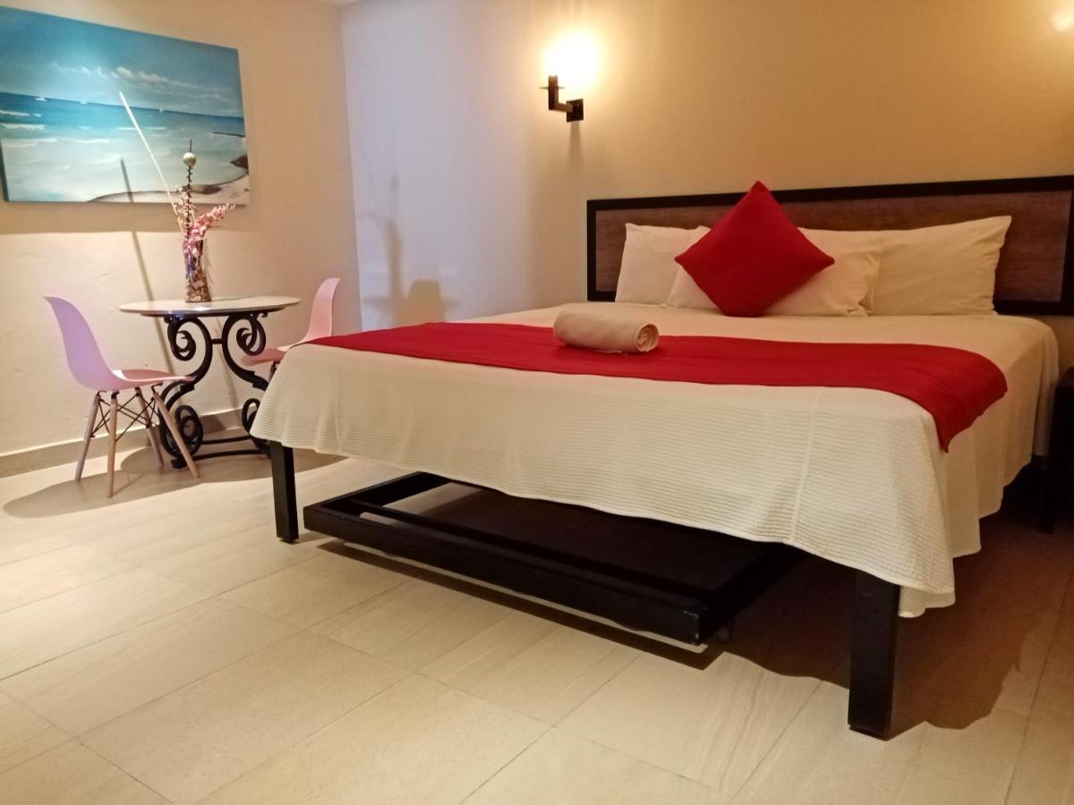 Brisas 10 Beachside Suites Cancún Kültér fotó