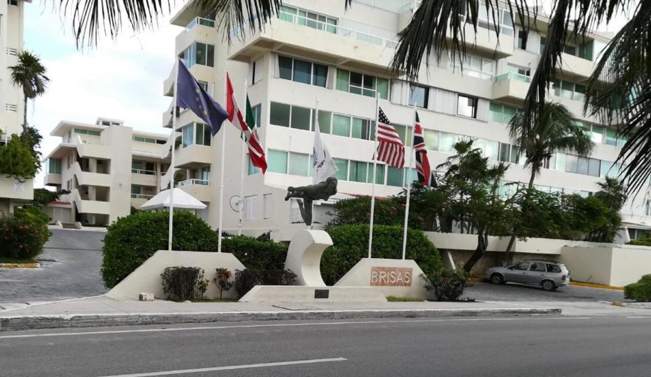 Brisas 10 Beachside Suites Cancún Kültér fotó