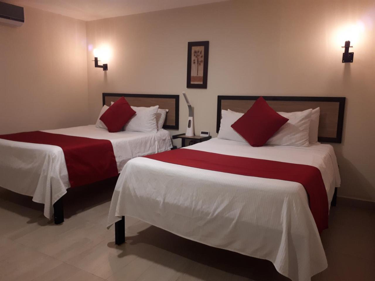 Brisas 10 Beachside Suites Cancún Kültér fotó