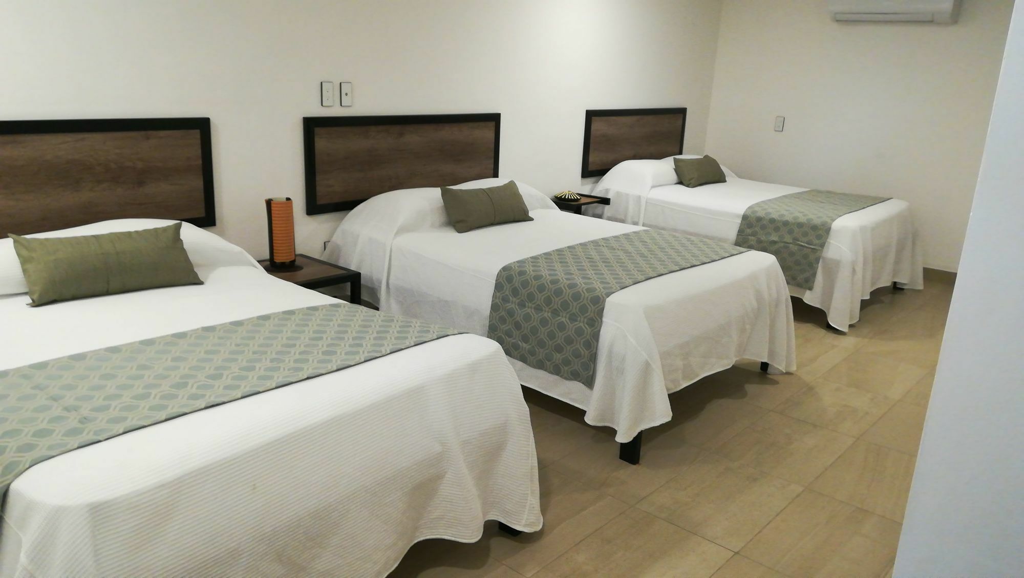 Brisas 10 Beachside Suites Cancún Kültér fotó