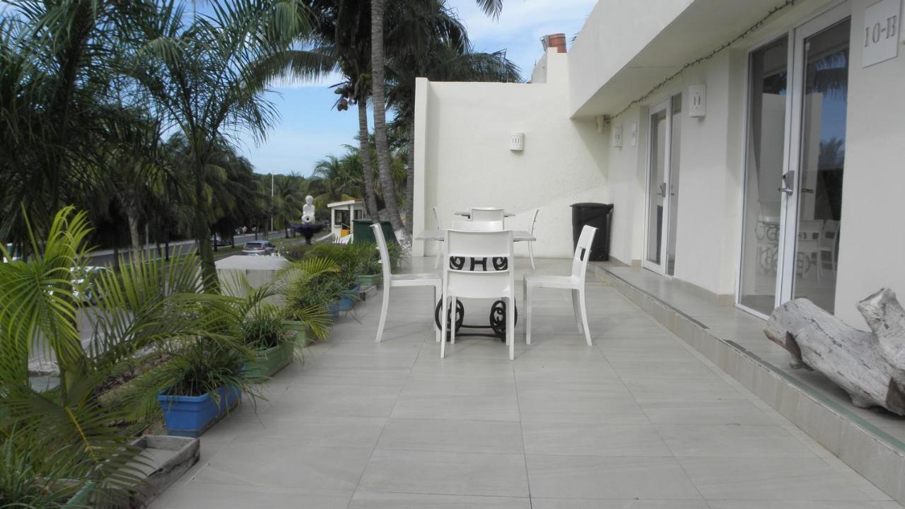 Brisas 10 Beachside Suites Cancún Kültér fotó