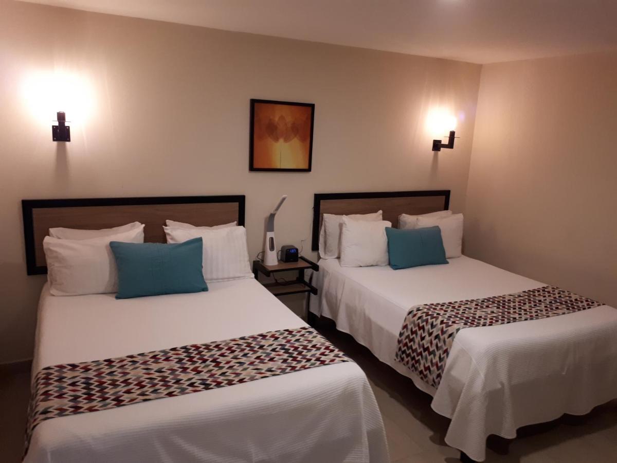 Brisas 10 Beachside Suites Cancún Kültér fotó